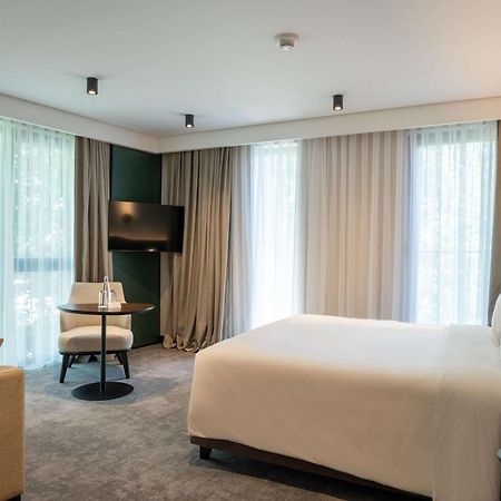 Novotel Tbilisi Center Екстер'єр фото