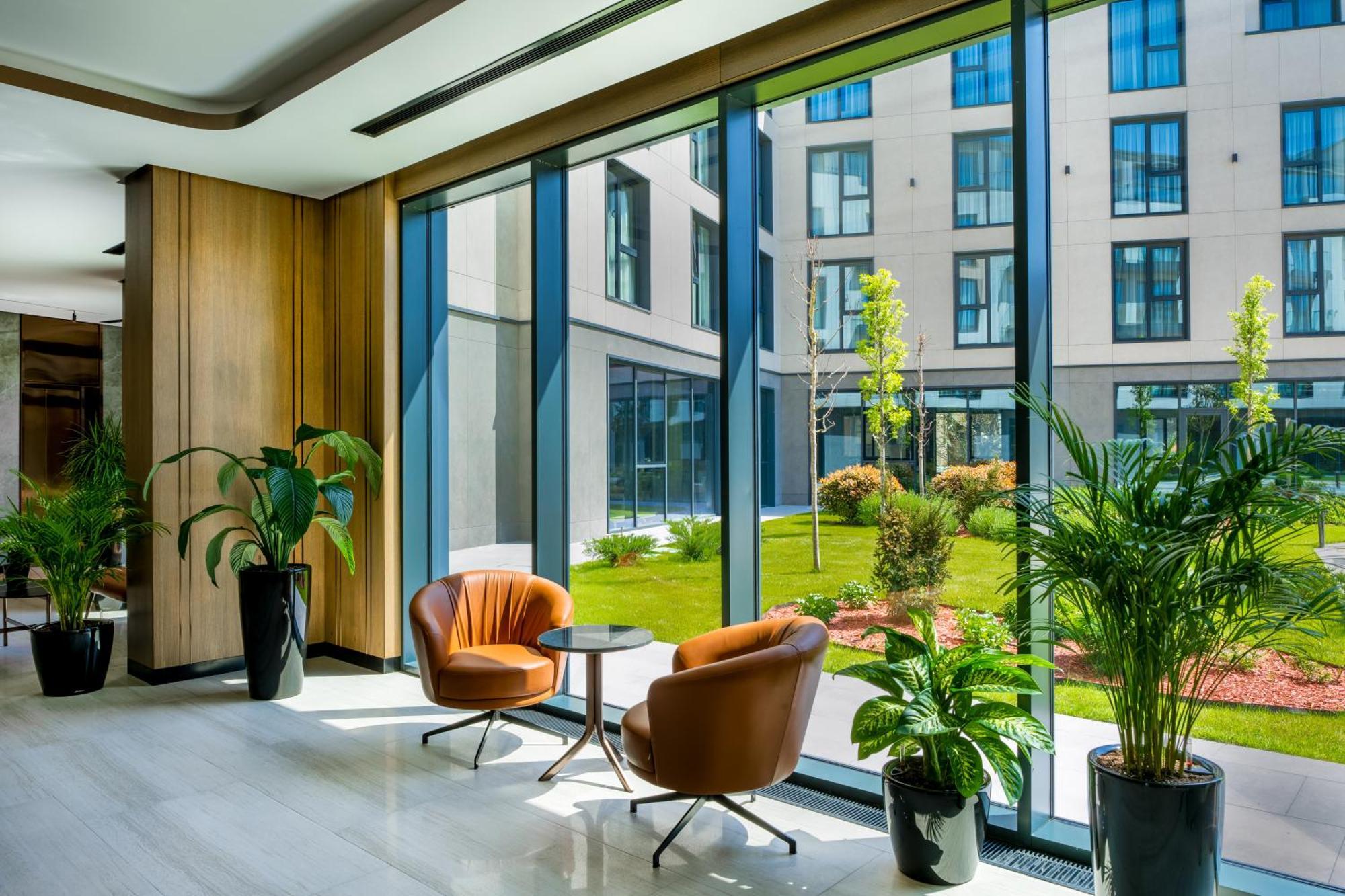 Novotel Tbilisi Center Екстер'єр фото